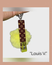 Load and play video in Gallery viewer, ‘Louis V.’ Card Grabber
